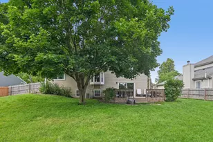 2011 Glenmoor Dr, West Dundee, IL 60118 - Photo 43