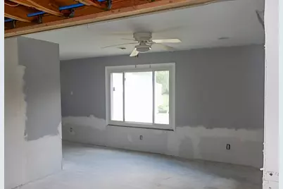 2011 Parkdale Drive, Champaign, IL 61821 - Photo 5