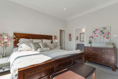 4037 N Richmond Street, Chicago, IL 60618 - Photo 17