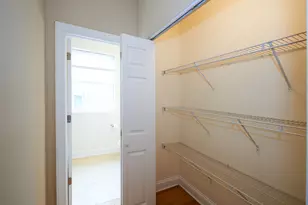 1609 W Farwell Ave, Chicago, IL 60626 - Photo 9