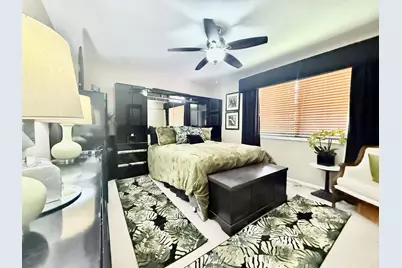 6233 Gold Circle, Hanover Park, IL 60133 - Photo 9
