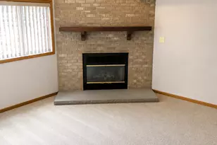 18008 Kansas Ct, Orland Park, IL 60467 - Photo 5