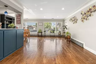 6320 W Lawrence Ave, Chicago, IL 60630 - Photo 5