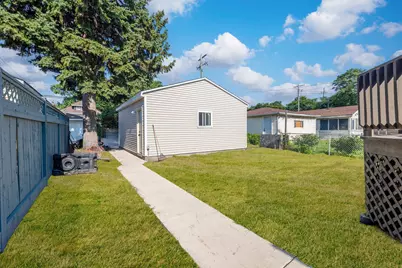 3136 Harvey Avenue, Berwyn, IL 60402 - Photo 19