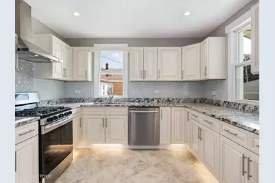827 Thomas Avenue, Forest Park, IL 60130 - Photo 9