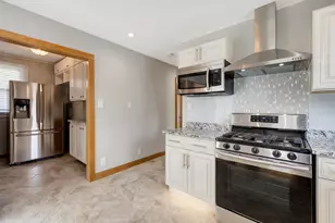 827 Thomas Ave, Forest Park, IL 60130 - Photo 11