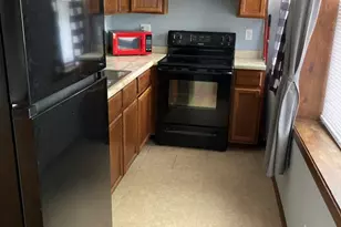 322 Lincoln Hwy, Dekalb, IL 60115 - Photo 5