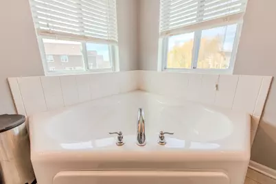 7414 Ascot Court E, Joliet, IL 60431 - Photo 33