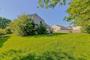 601 Willington Dr, Schaumburg, IL 60194 - Photo 15