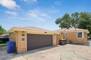205 W 29th St, South Chicago Heights, IL 60411 - Photo 21