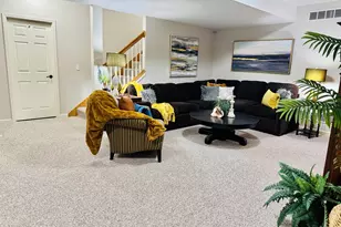4601 Stonebridge Dr, Champaign, IL 61822 - Photo 39