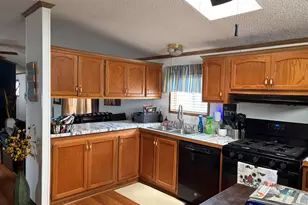 11 Beech St, Minooka, IL 60447 - Photo 3