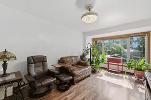 9939 S California Ave, Chicago, IL 60655 - Photo 5