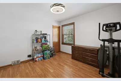 9939 S California Avenue, Chicago, IL 60655 - Photo 9