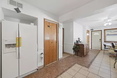 9939 S California Avenue, Chicago, IL 60655 - Photo 15