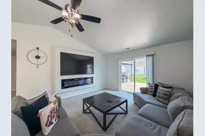 615 Corey Lane, Champaign, IL 61822 - Photo 11