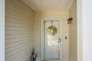 615 Corey Ln, Champaign, IL 61822 - Photo 3