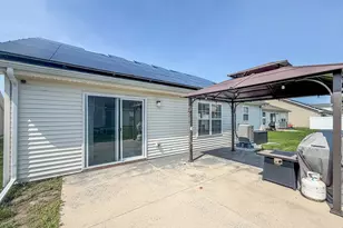 615 Corey Ln, Champaign, IL 61822 - Photo 33