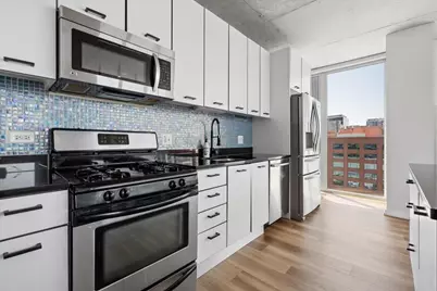 659 W Randolph Street #813, Chicago, IL 60661 - Photo 11