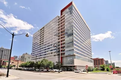 659 W Randolph Street #813, Chicago, IL 60661 - Photo 1