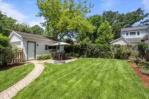 913 Cambridge Ln, Wilmette, IL 60091 - Photo 19