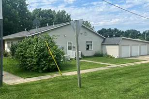 319 N 4th St, Neponset, IL 61345 - Photo 5