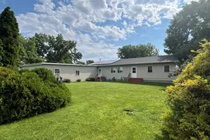 319 N 4th St, Neponset, IL 61345 - Photo 9