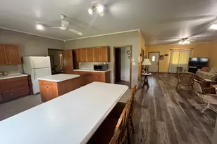 319 N 4th St, Neponset, IL 61345 - Photo 19