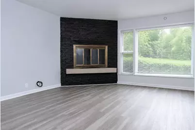 1021 Wentworth Avenue, Calumet City, IL 60409 - Photo 5
