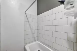 3250 W Douglas Blvd, Chicago, IL 60623 - Photo 9