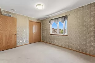 7516 Odell Ave, Bridgeview, IL 60455 - Photo 15
