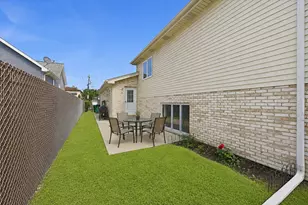 7516 Odell Ave, Bridgeview, IL 60455 - Photo 35