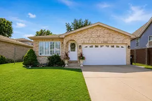 7516 Odell Ave, Bridgeview, IL 60455 - Photo 1