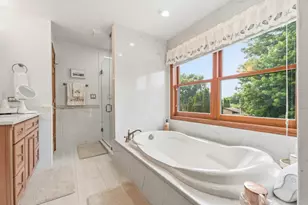 6N342 Linden Ave, Medinah, IL 60157 - Photo 23