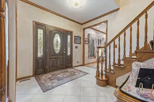 6N342 Linden Ave, Medinah, IL 60157 - Photo 3