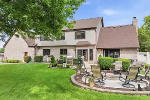 6N342 Linden Ave, Medinah, IL 60157 - Photo 45