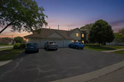 831 E Carriage Lane #2, Palatine, IL 60074 - Photo 1