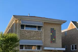 6114 W Leland Ave, Chicago, IL 60630 - Photo 1