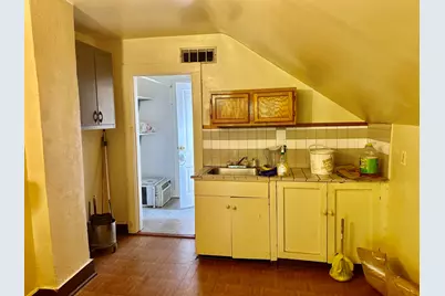 2848 E 79th Street, Chicago, IL 60649 - Photo 9