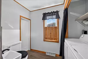 411 Main St, Leaf River, IL 61047 - Photo 19