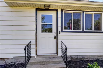 411 Main Street, Leaf River, IL 61047 - Photo 5
