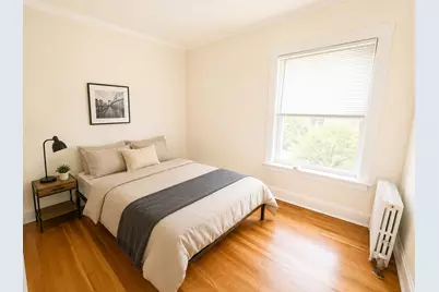 737 Hinman Avenue #2W, Evanston, IL 60202 - Photo 3