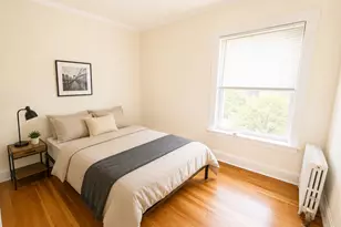 737 Hinman Ave, Evanston, IL 60202 - Photo 3