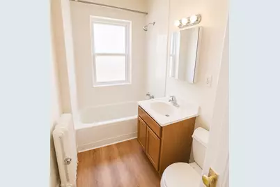 737 Hinman Avenue #2W, Evanston, IL 60202 - Photo 5