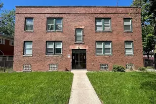 9032 S Dauphin Ave, Chicago, IL 60619 - Photo 1