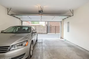 7211 N Oakley Ave, Chicago, IL 60645 - Photo 15