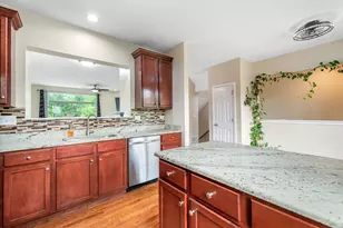 3443 Bradbury Cir, Aurora, IL 60504 - Photo 11