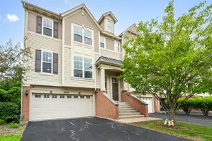 3443 Bradbury Cir, Aurora, IL 60504 - Photo 3