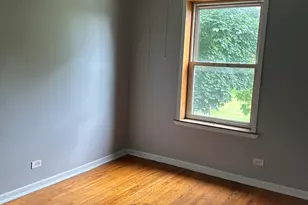9032 S Dauphin Ave, Chicago, IL 60619 - Photo 3