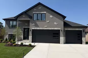 7744 W 81st St, Bridgeview, IL 60455 - Photo 1